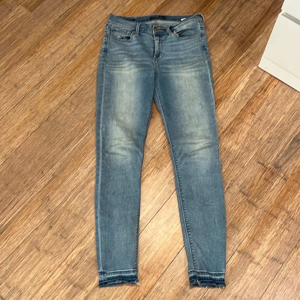 Lucky Brand Brooke Legging Jean size 6